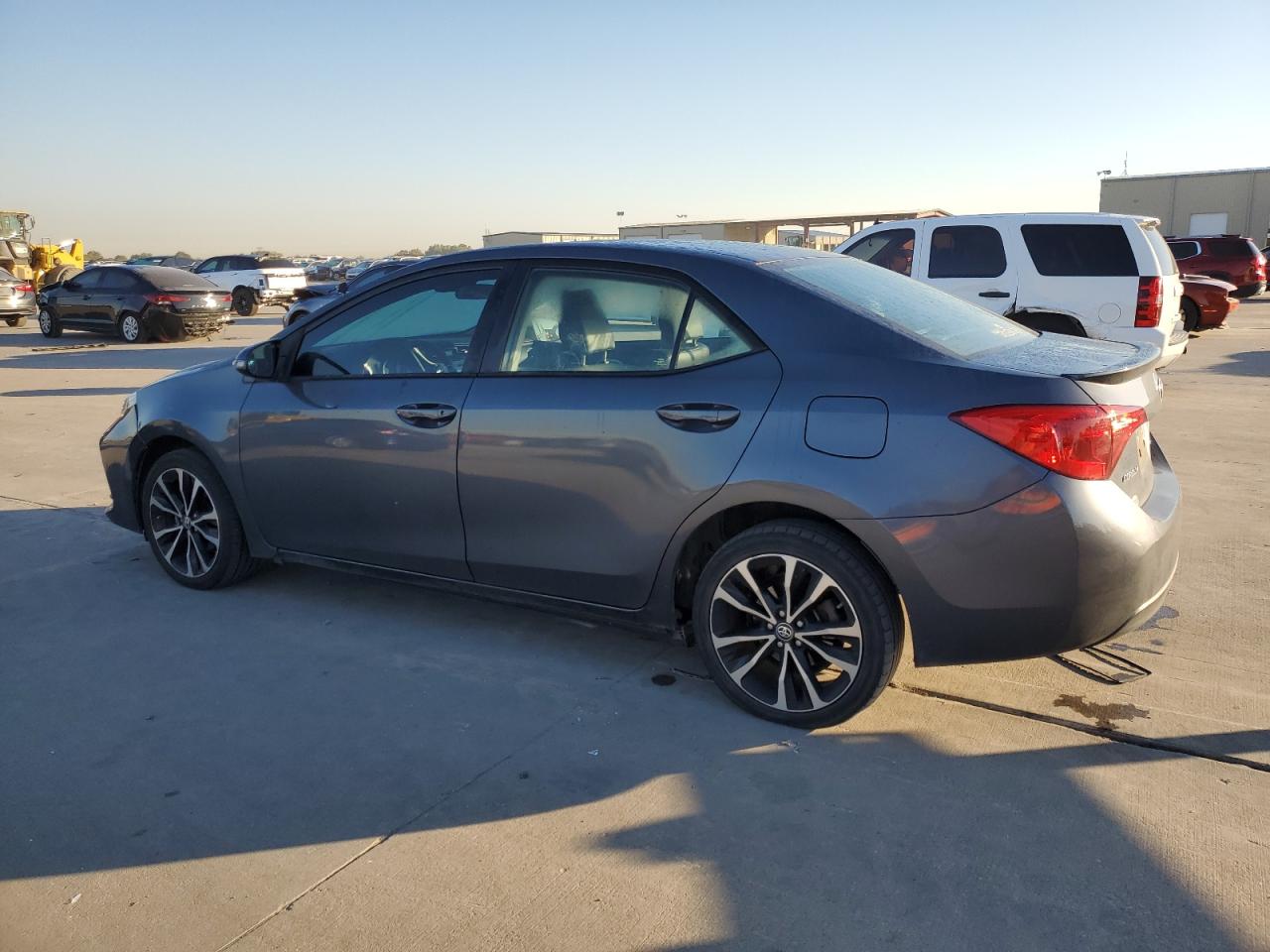 Изображение 2 2017 TOYOTA COROLLA L 2017 с VIN 5YFBURHE0HP584306