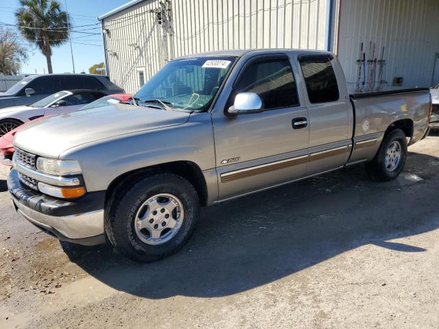 Image 1 of 2002 CHEVROLET SILVERADO C1500 2002 with VIN 2GCEC19T621384020