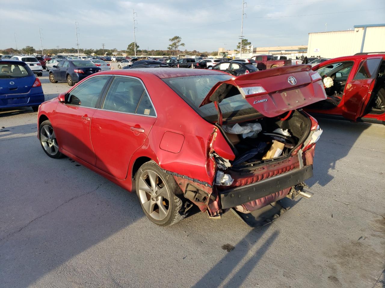 Изображение 2 2014 TOYOTA CAMRY L 2014 с VIN 4T1BF1FK1EU814370