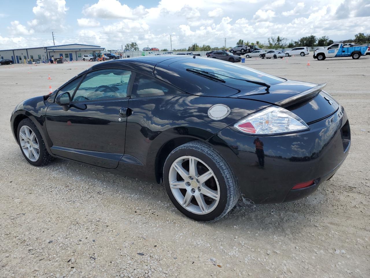 Obraz 2 z 2007 MITSUBISHI ECLIPSE ES 2007 z VIN 4A3AK64F27E067693