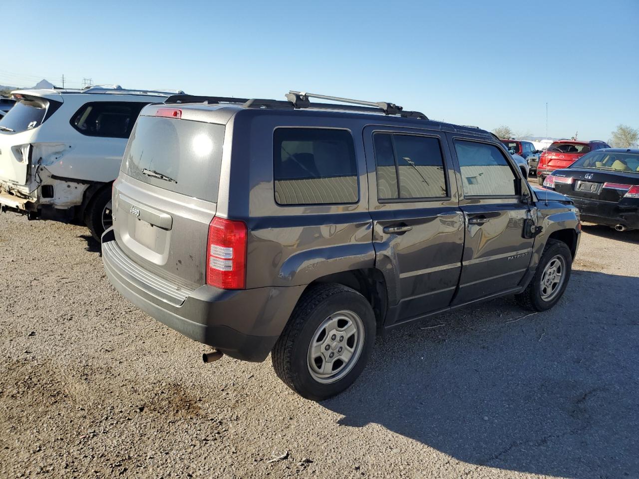 Obraz 3 z 2016 JEEP PATRIOT SPORT 2016 z VIN 1C4NJRBB2GD551720