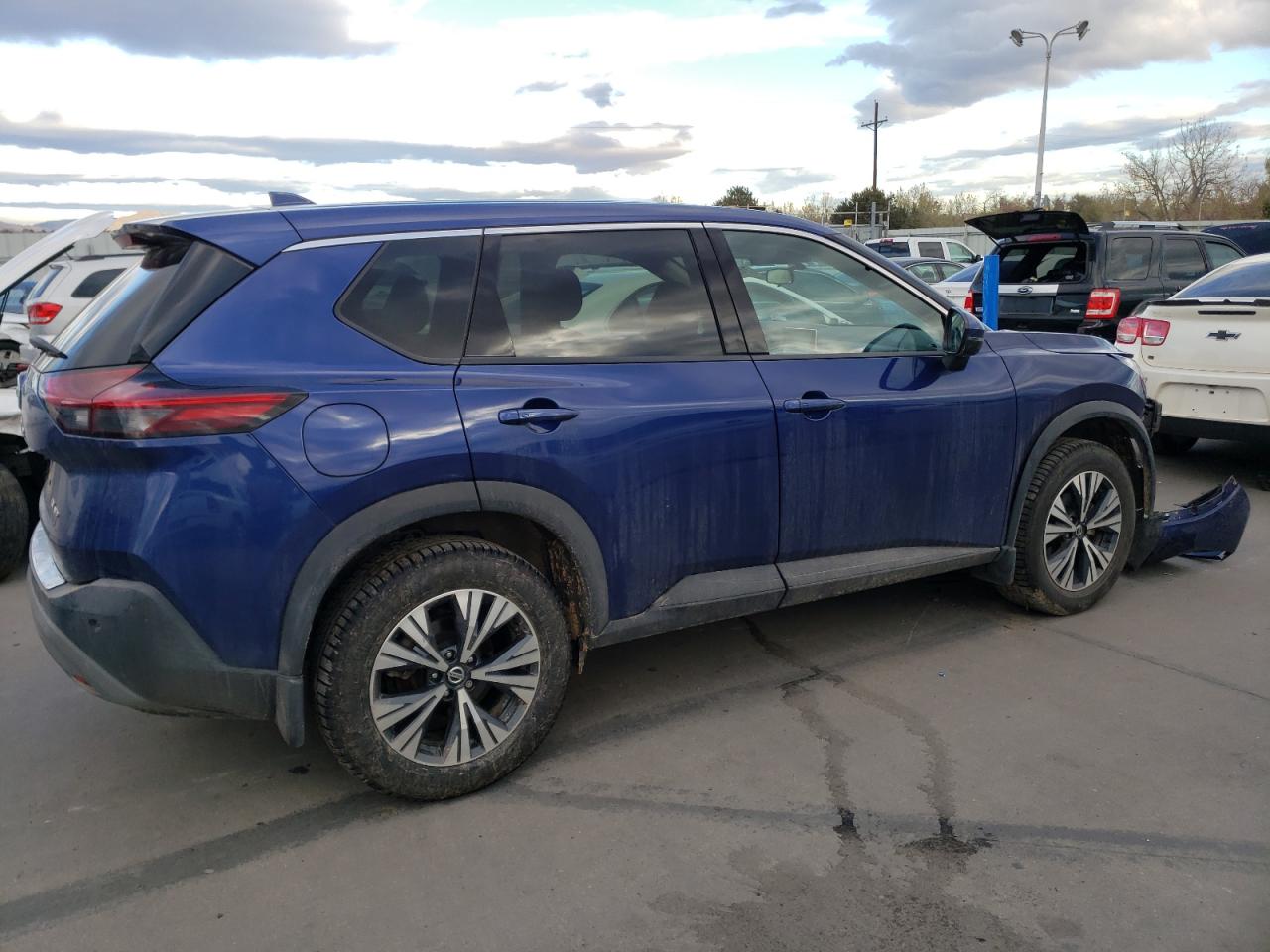 Изображение 3 2021 NISSAN ROGUE SV 2021 с VIN 5N1AT3BB9MC815826