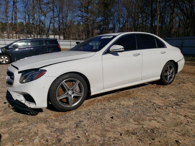 Obraz 1 z 2017 MERCEDES-BENZ E 300 2017 z VIN WDDZF4JB9HA055670
