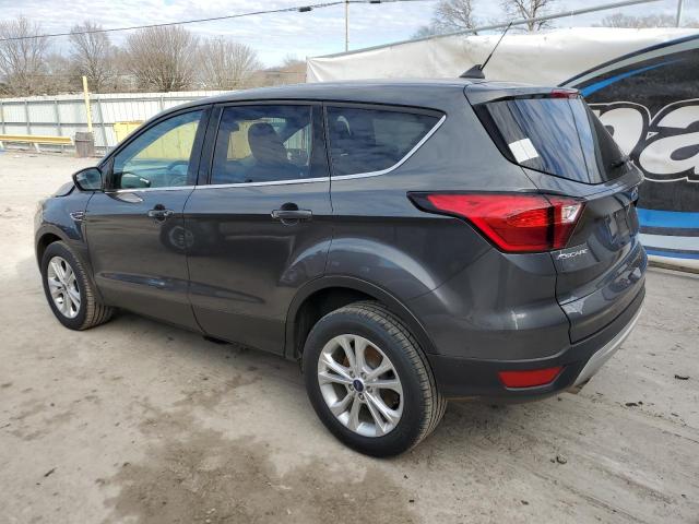 Изображение 2 2019 FORD ESCAPE SE 2019 с VIN 1FMCU9GD2KUB65599