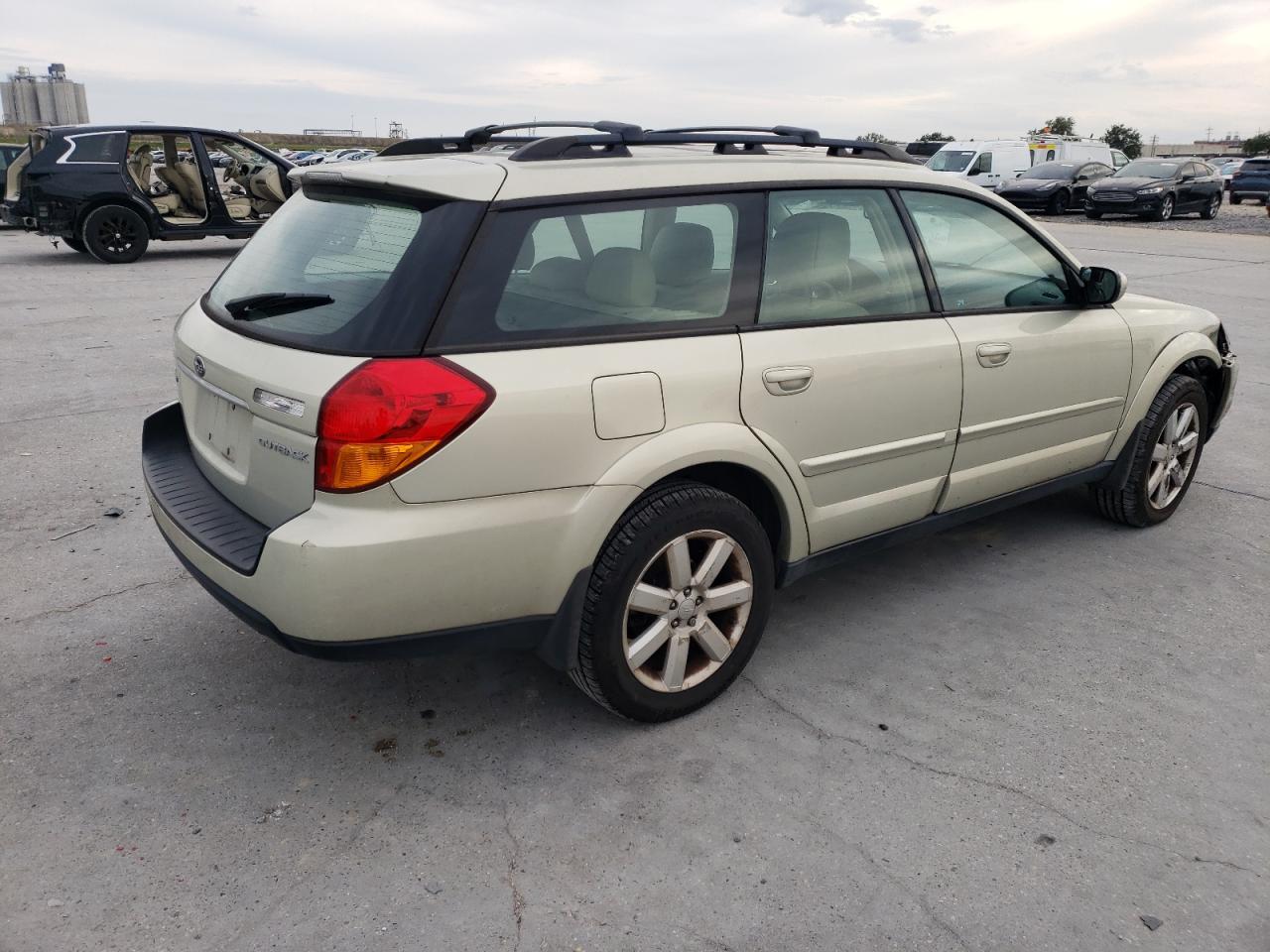 Image 3 of 2007 SUBARU OUTBACK OUTBACK 2.5I LIMITED 2007 with VIN 4S4BP62C377310798