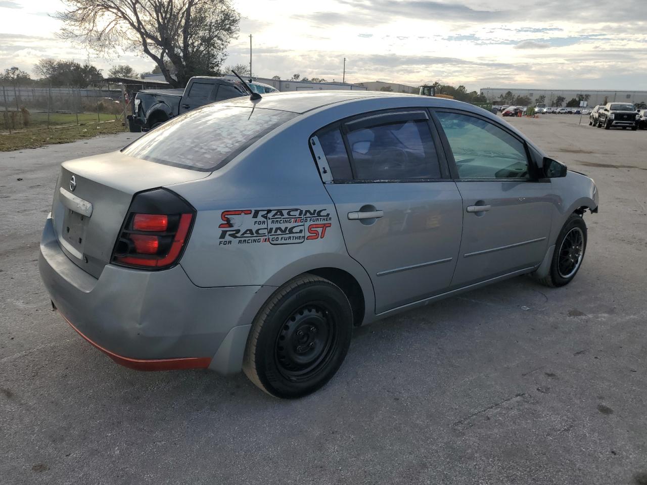 Image 3 of 2008 NISSAN SENTRA 2.0 2008 with VIN 3N1AB61E78L644379
