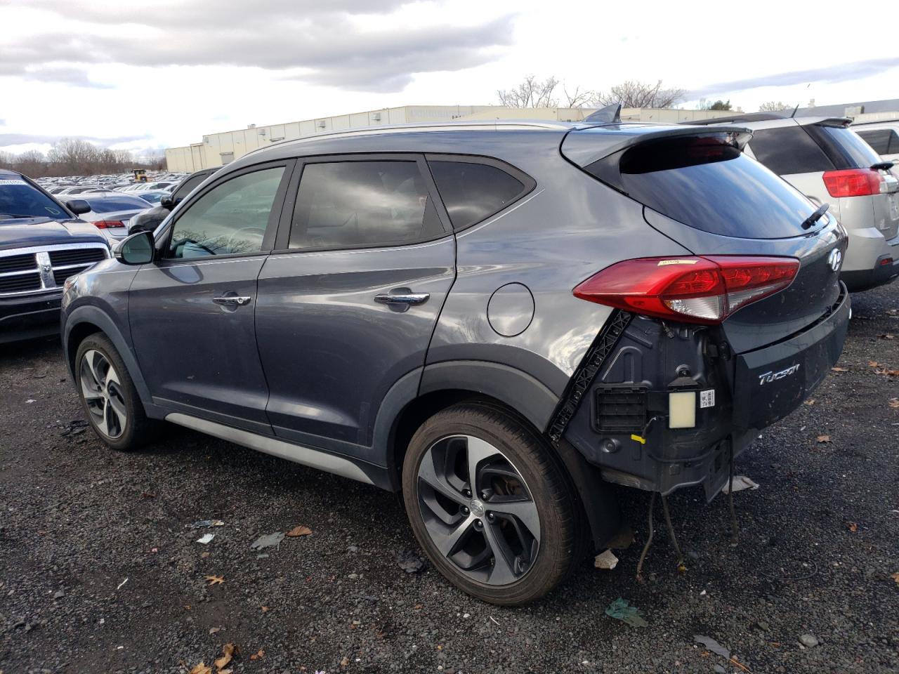 Image 2 of 2017 HYUNDAI TUCSON LIMITED 2017 with VIN KM8J3CA29HU483596