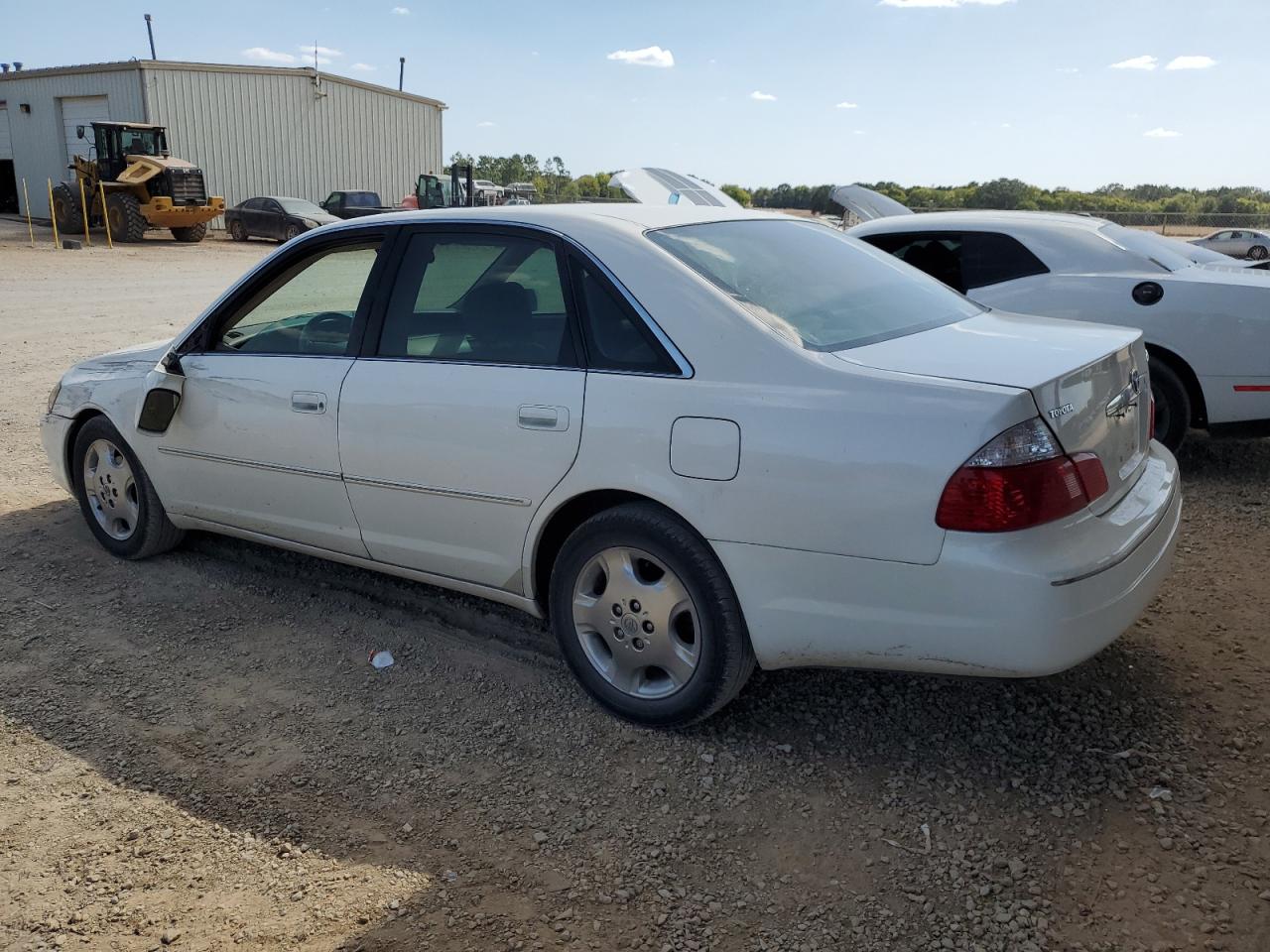 Изображение 2 2003 TOYOTA AVALON XL 2003 с VIN 4T1BF28B03U270623