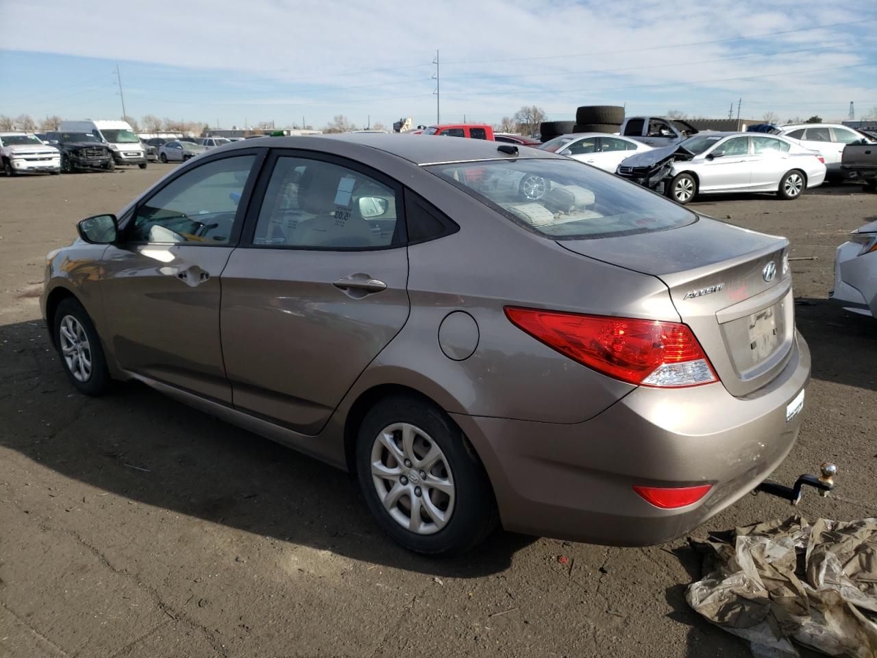 Image 2 of Hyundai Accent Gls 2014 with VIN KMHCT4AE4EU605320