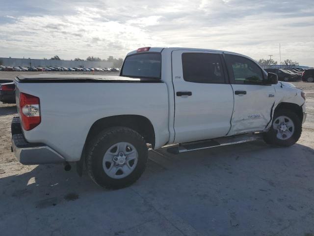 Image 3 of 2019 TOYOTA TUNDRA CREWMAX SR5 2019 with VIN 5TFDW5F11KX856835