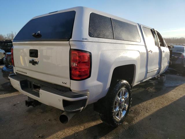 Image 3 of 2019 CHEVROLET SILVERADO K2500 HEAVY DUTY LTZ 2019 with VIN 1GC1KTEY6KF207295