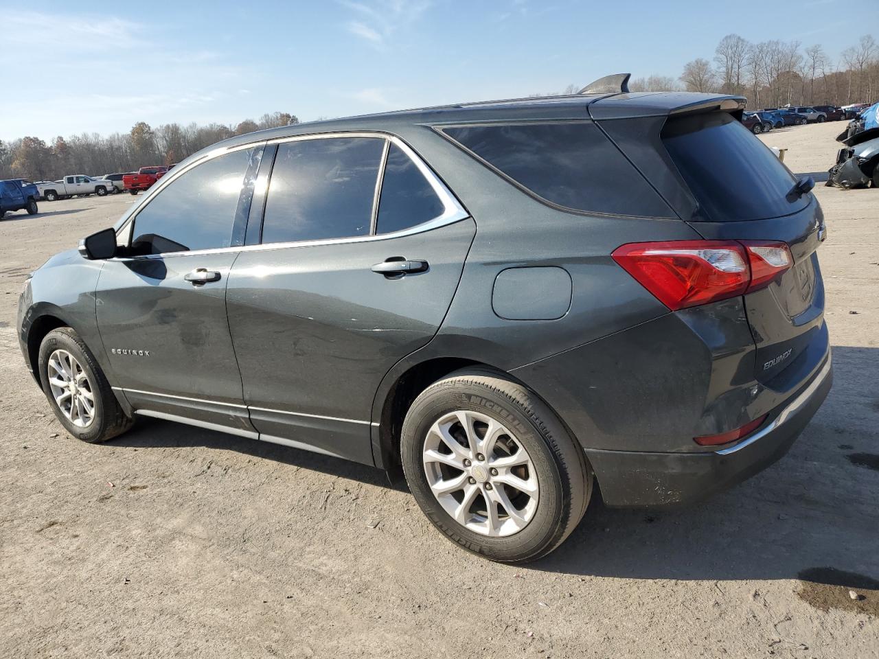 Image 2 of 2019 CHEVROLET EQUINOX LT 2019 with VIN 3GNAXJEVXKS628581