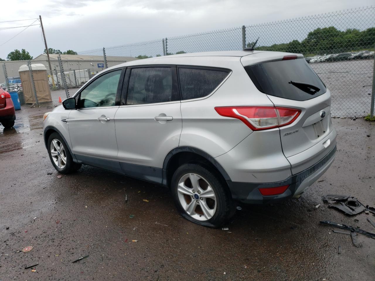 Image 2 of 2014 FORD ESCAPE SE 2014 with VIN 1FMCU9G90EUB65908