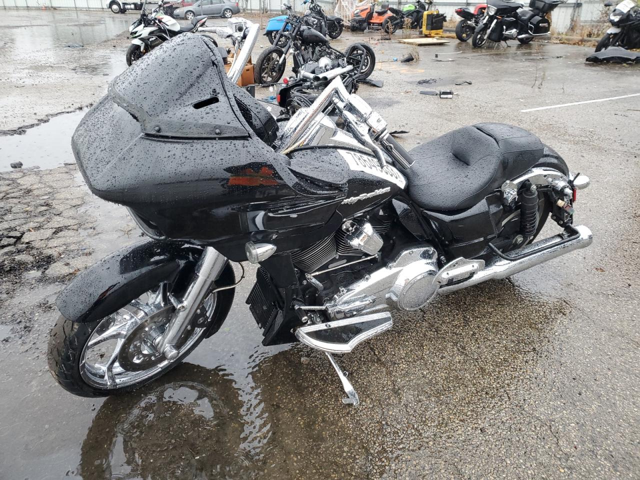 Image 2 of 2017 HARLEY-DAVIDSON FLTRXS ROAD GLIDE SPECIAL 2017 with VIN 1HD1KTC10HB615456