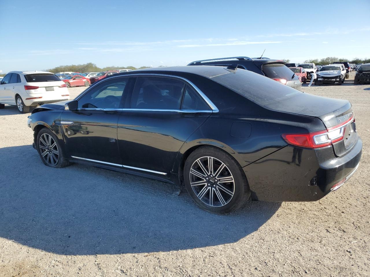 Obraz 2 z 2018 LINCOLN CONTINENTAL RESERVE 2018 z VIN 1LN6L9RP5J5612443
