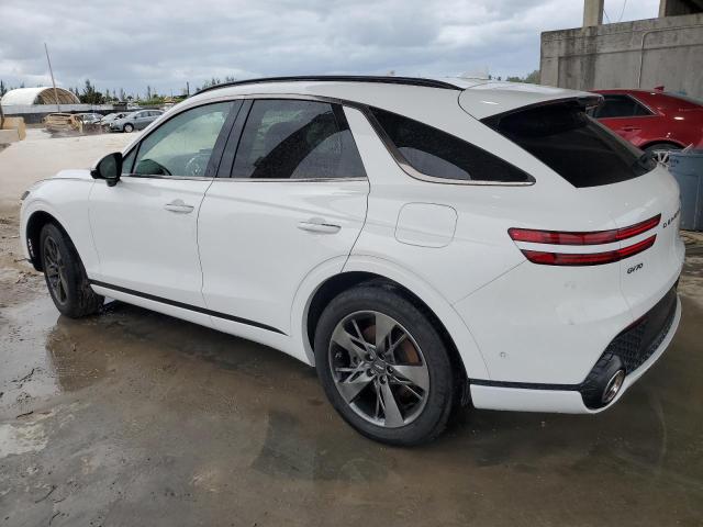 Image 2 of 2022 GENESIS GV70 BASE 2022 with VIN KMUMCDTC8NU012707