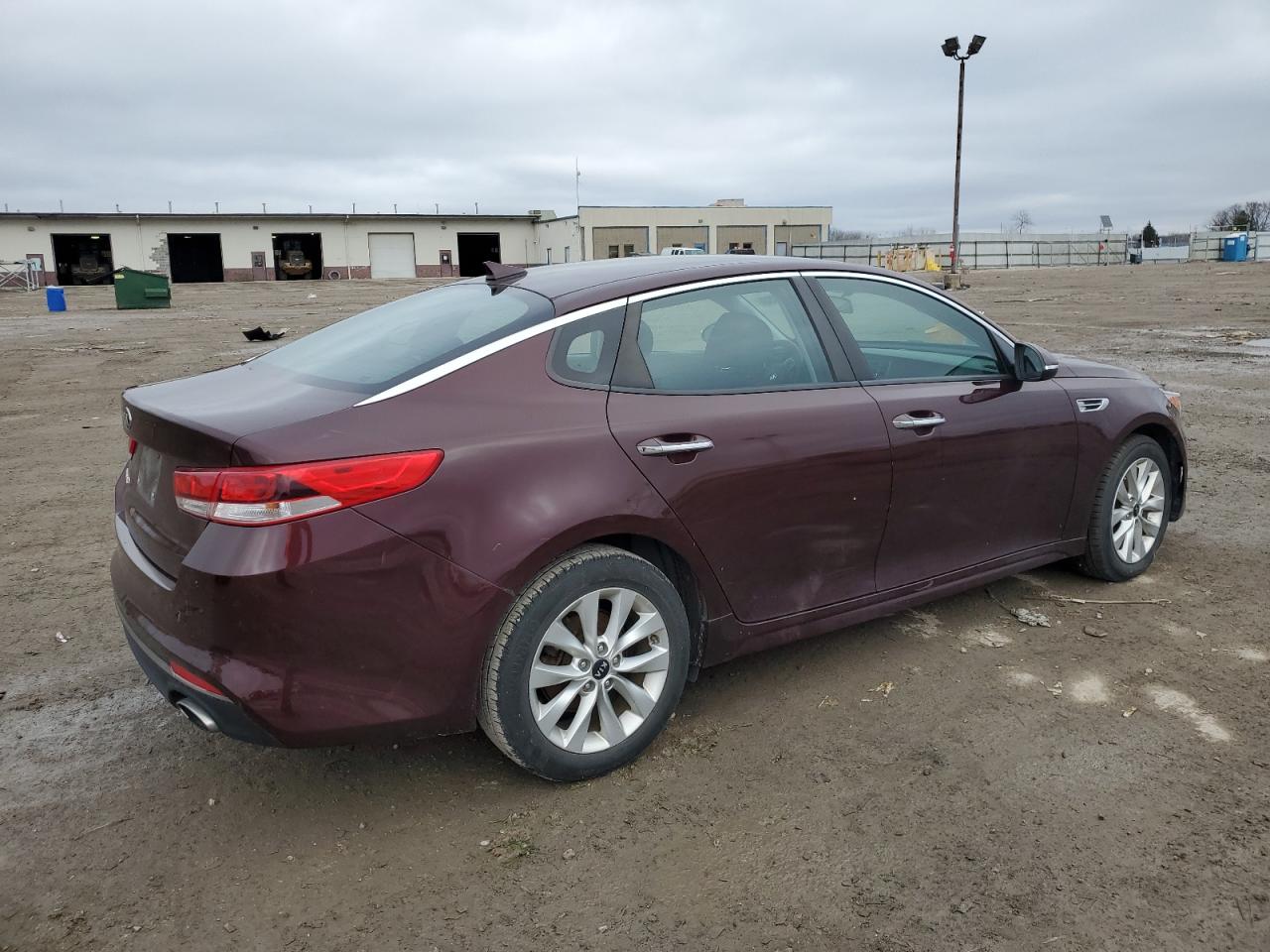 Image 3 of 2017 KIA OPTIMA LX 2017 with VIN 5XXGT4L3XHG131501
