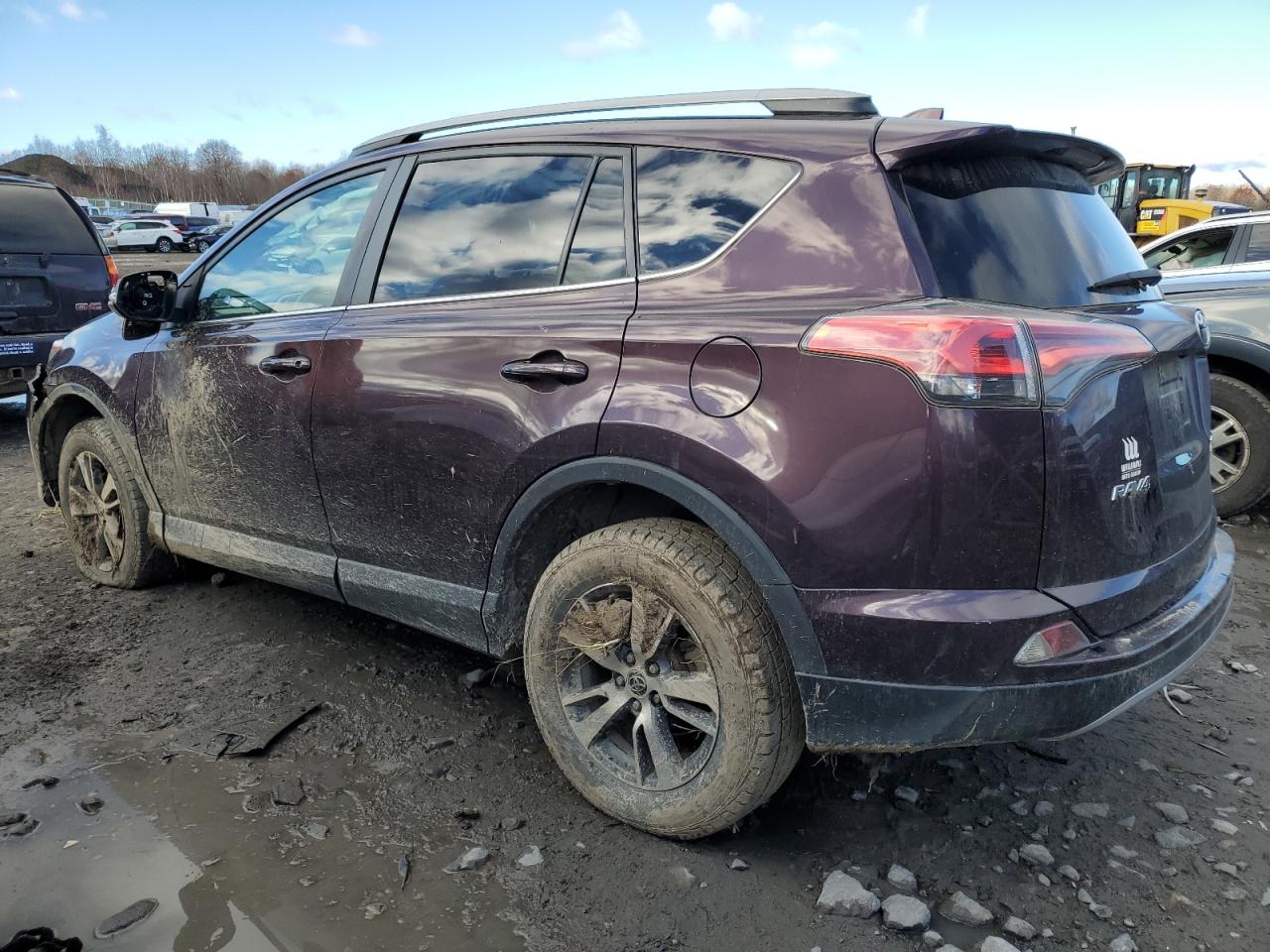 Image 2 of 2018 TOYOTA RAV4 ADVENTURE 2018 with VIN 2T3RFREV0JW797832