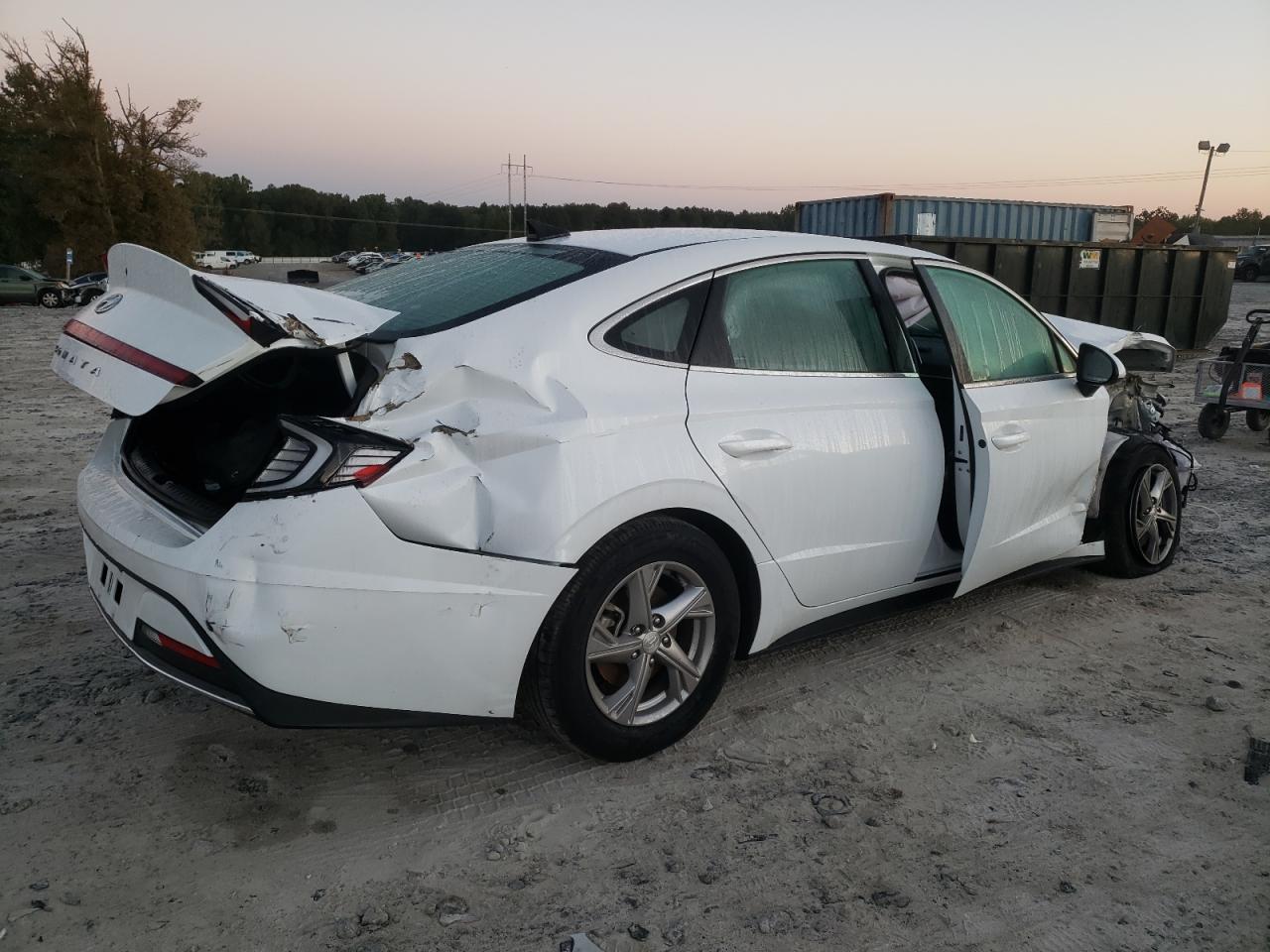 Image 3 of 2021 HYUNDAI SONATA SE 2021 with VIN 5NPEG4JAXMH077127
