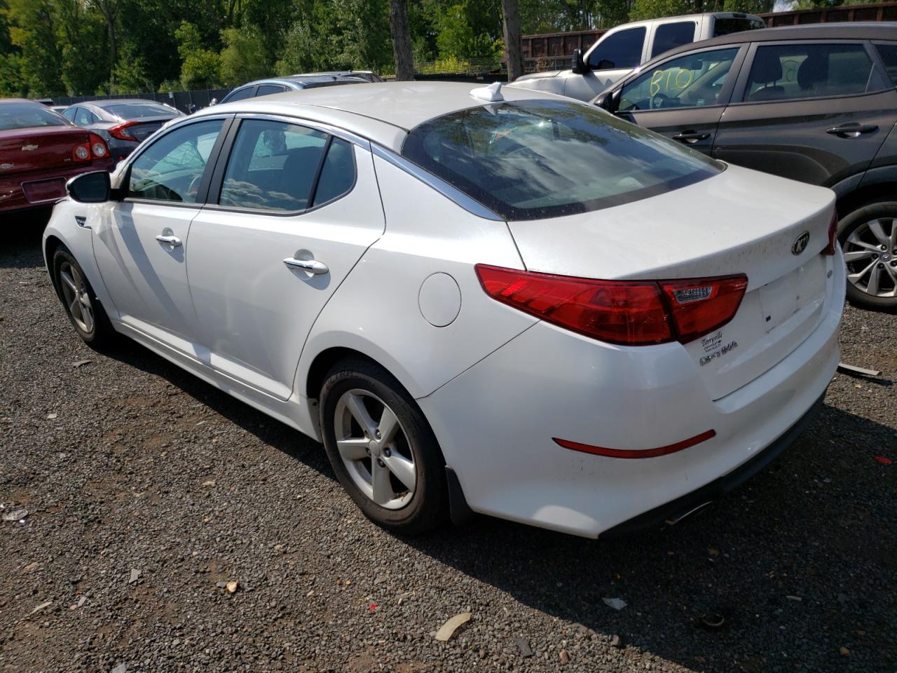 Изображение 2 2015 KIA OPTIMA LX 2015 с VIN KNAGM4A75F5649629