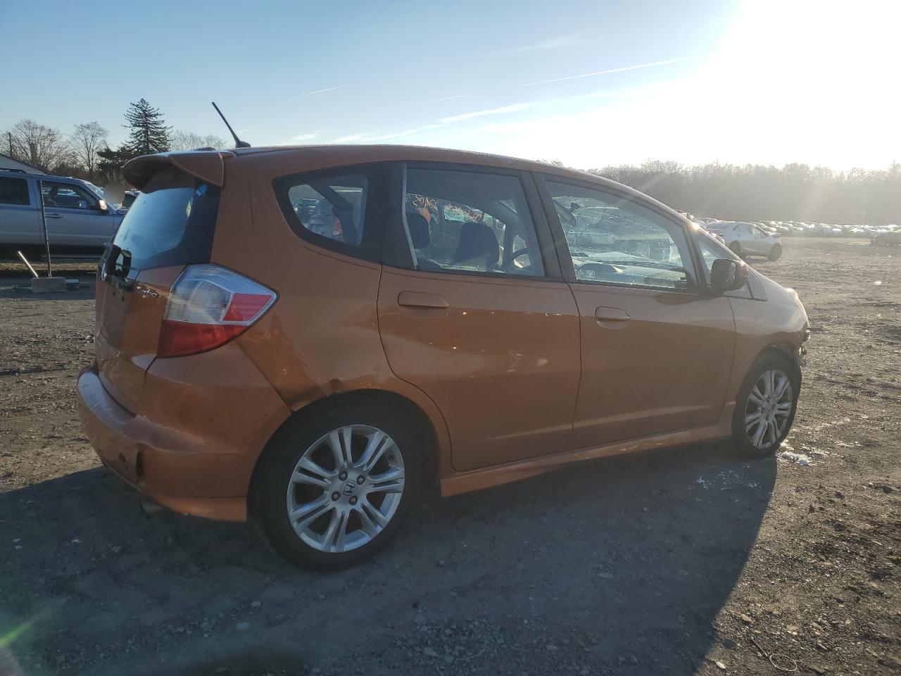 Изображение 3 2009 HONDA FIT SPORT 2009 с VIN JHMGE88419S025348
