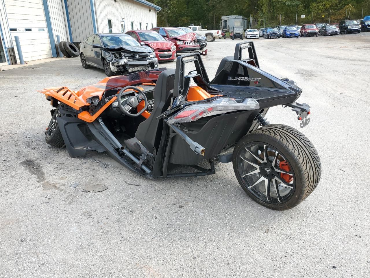 Obraz 3 z Polaris Slingshot R 2023 z VIN 57XAARHB1P8154960