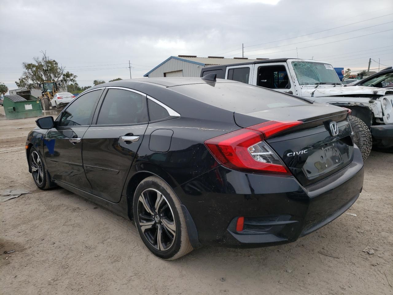 Obraz 2 z 2016 HONDA CIVIC TOURING 2016 z VIN 19XFC1F92GE001259