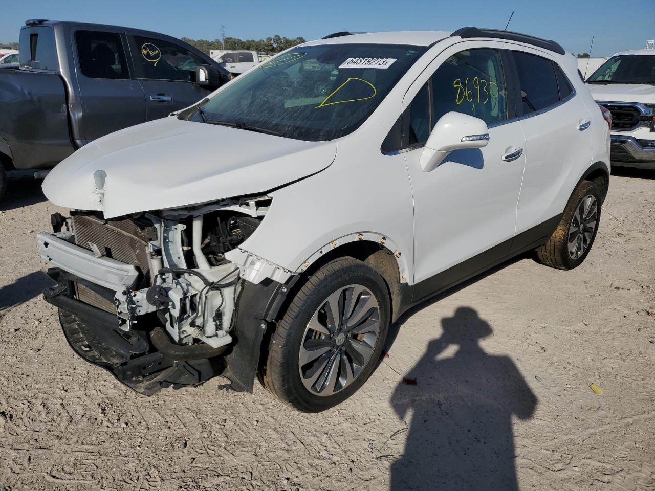 Obraz 1 z Buick Encore Essence 2020 z VIN KL4CJGSB1LB057599