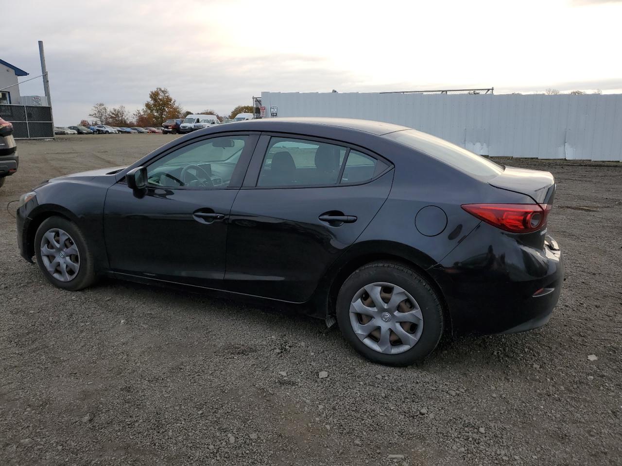 Image 2 of 2015 MAZDA 3 SPORT 2015 with VIN 3MZBM1U77FM149115
