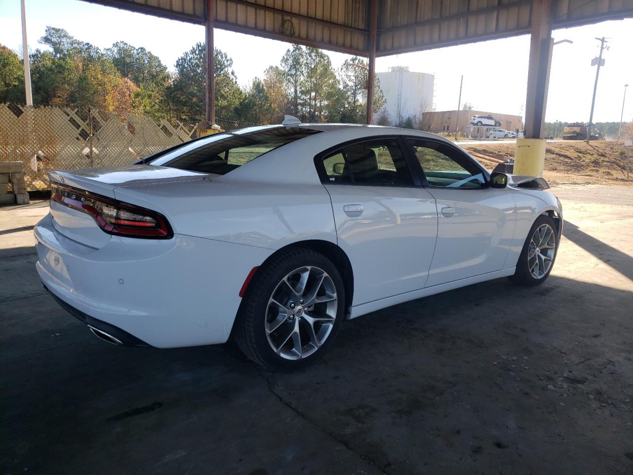 Изображение 3 2022 DODGE CHARGER SXT 2022 с VIN 2C3CDXBG6NH243131