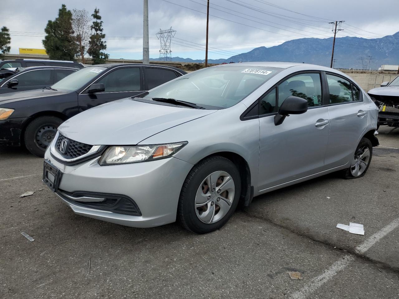 Obraz 1 z 2013 HONDA CIVIC LX 2013 z VIN 19XFB2F50DE235238
