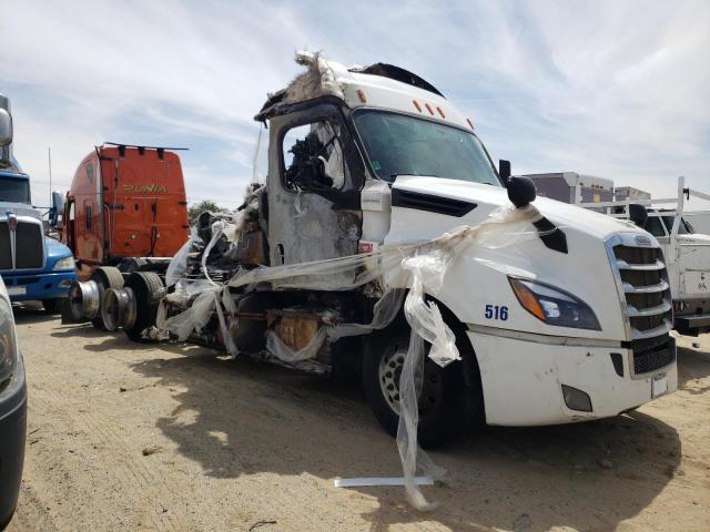 2021 FREIGHTLINER CASCADIA 126  2021 image