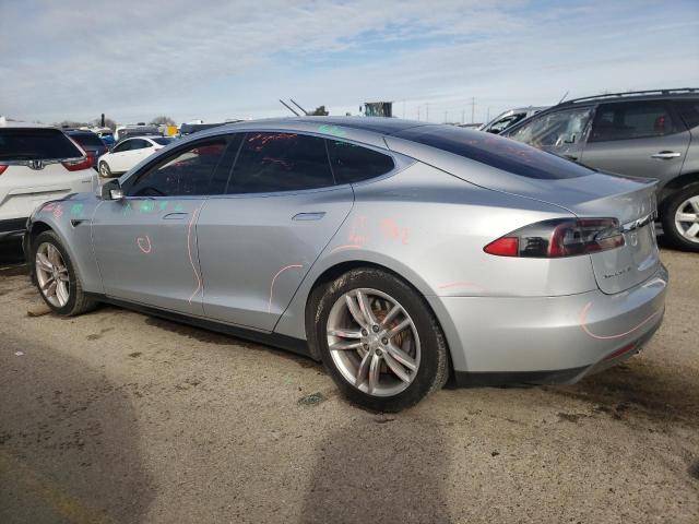 Obraz 2 z 2013 TESLA MODEL S  2013 z VIN 5YJSA1CN4DFP11372