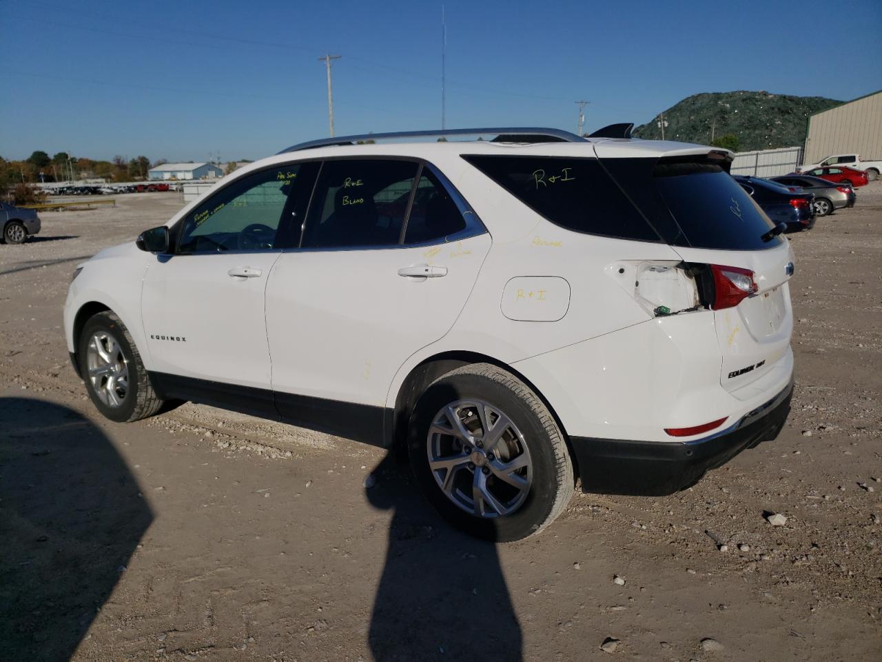 Image 2 of 2019 CHEVROLET EQUINOX LT 2019 with VIN 3GNAXLEX6KL279913