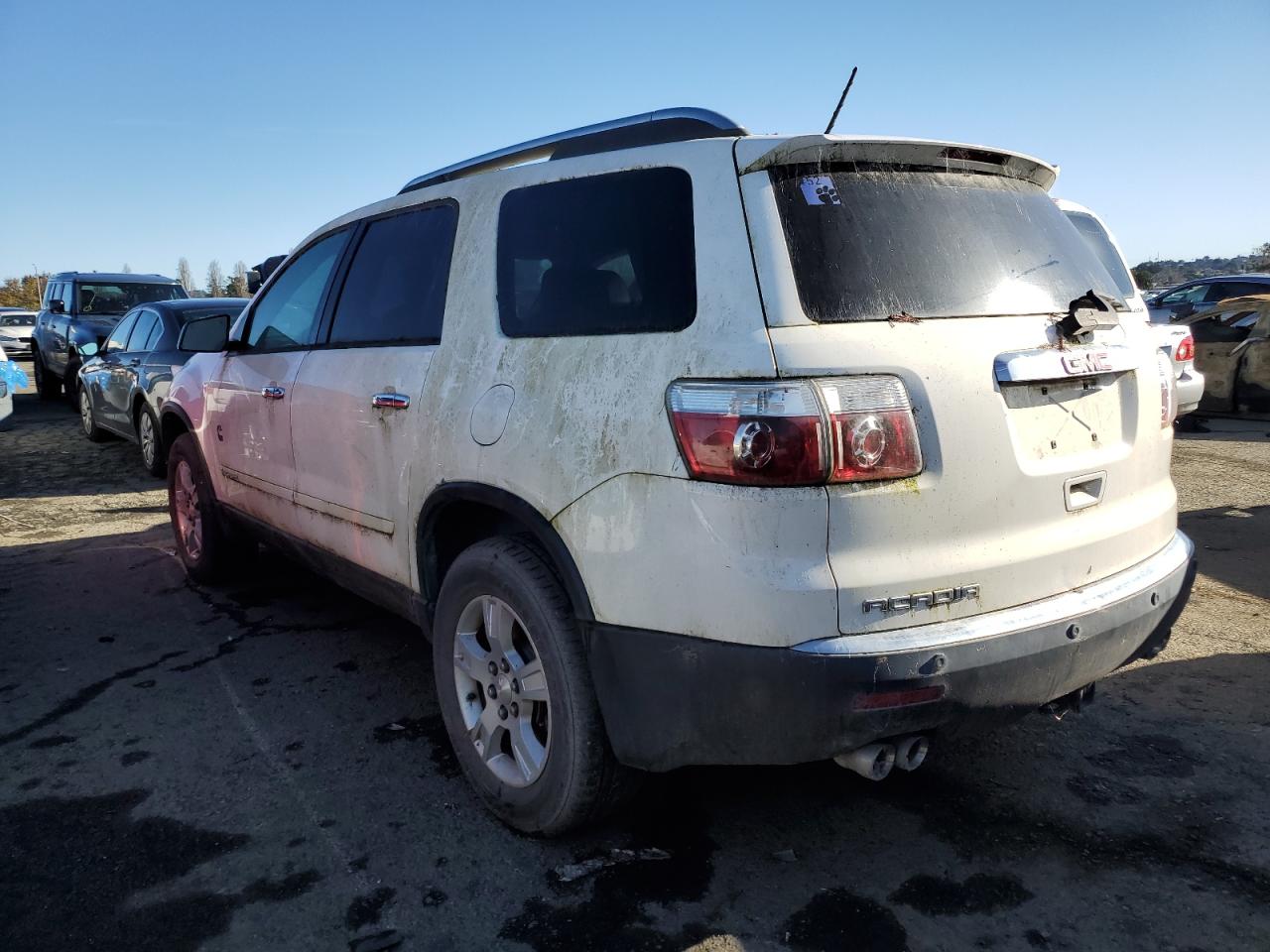 Image 2 of 2008 GMC ACADIA SLE 2008 with VIN 1GKER13728J115929