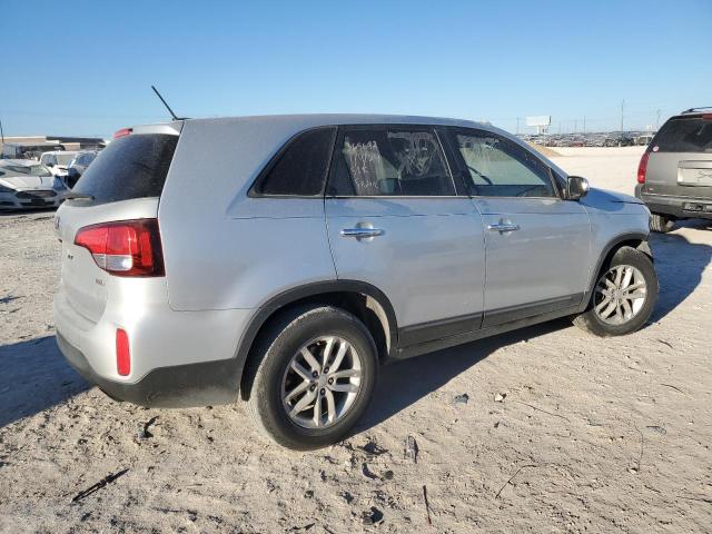 Image 3 of 2014 KIA SORENTO LX 2014 with VIN 5XYKT3A64EG468755