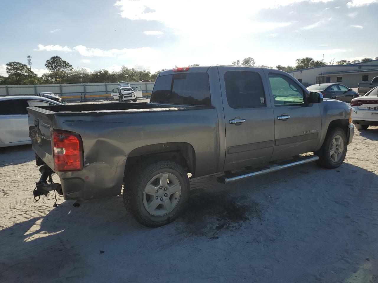 Изображение 3 2013 CHEVROLET SILVERADO K1500 LT 2013 с VIN 3GCPKSE70DG357139