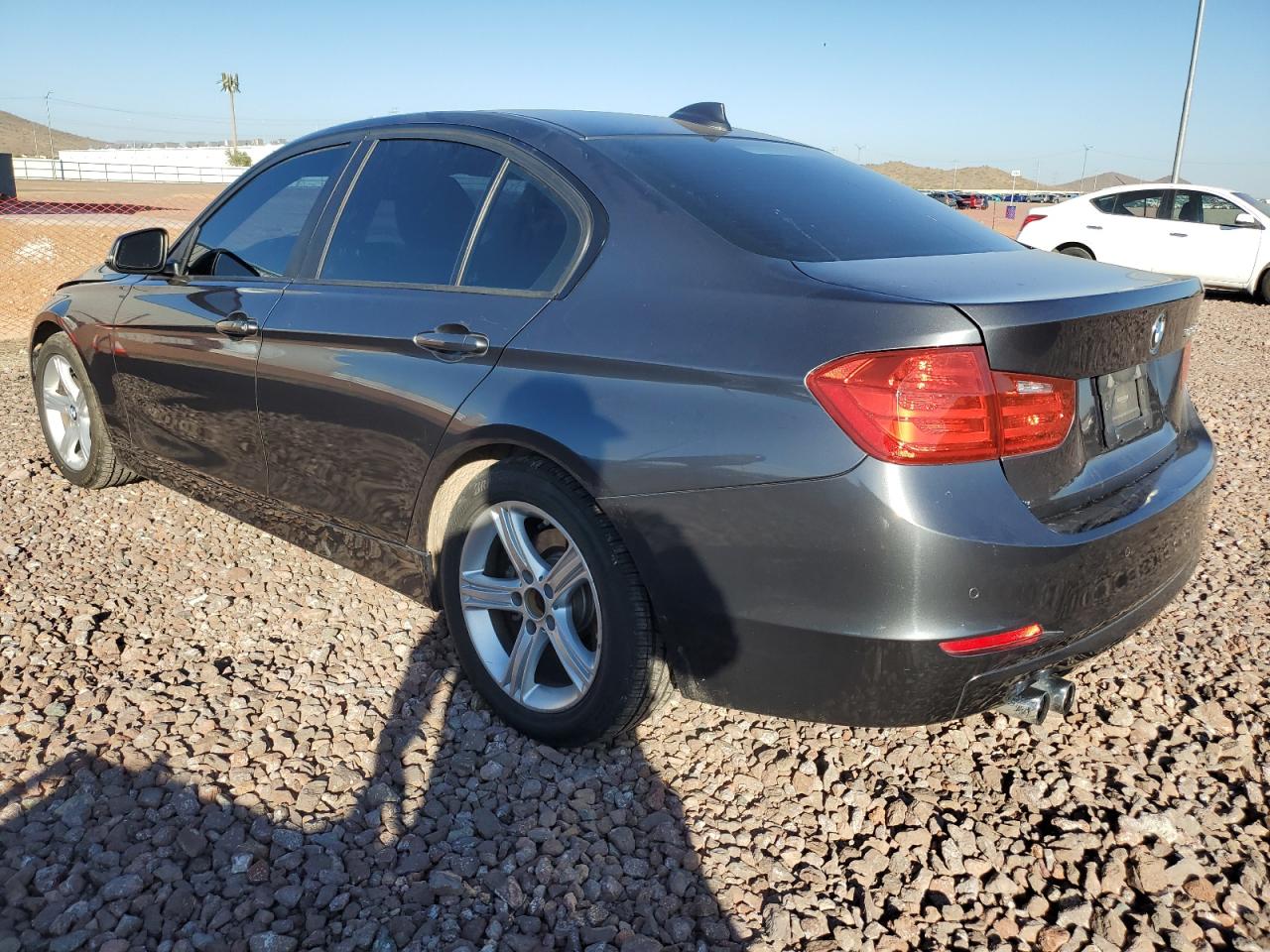 Изображение 2 2014 BMW 328 I SULEV 2014 с VIN WBA3C1C51EK111179