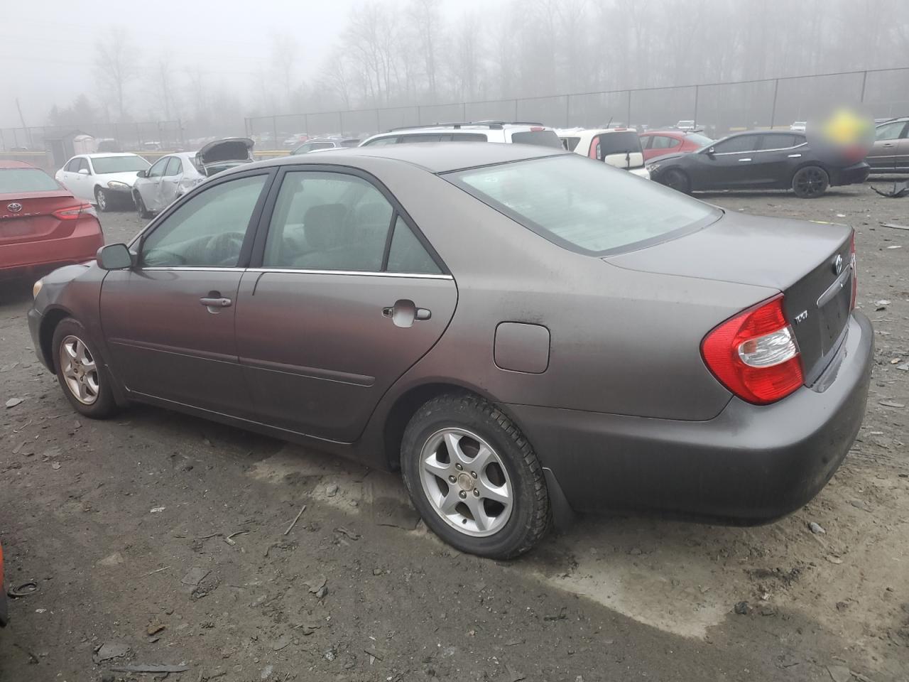 Image 2 of 2003 TOYOTA CAMRY LE 2003 with VIN 4T1BE32K93U665482