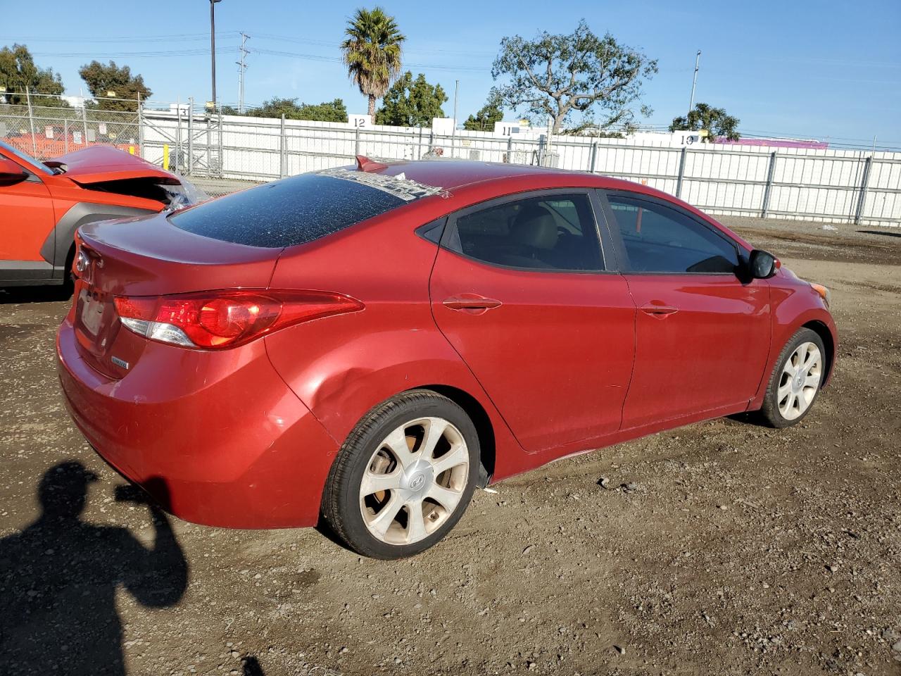 Obraz 3 z 2013 HYUNDAI ELANTRA GLS 2013 z VIN KMHDH4AE0DU593137
