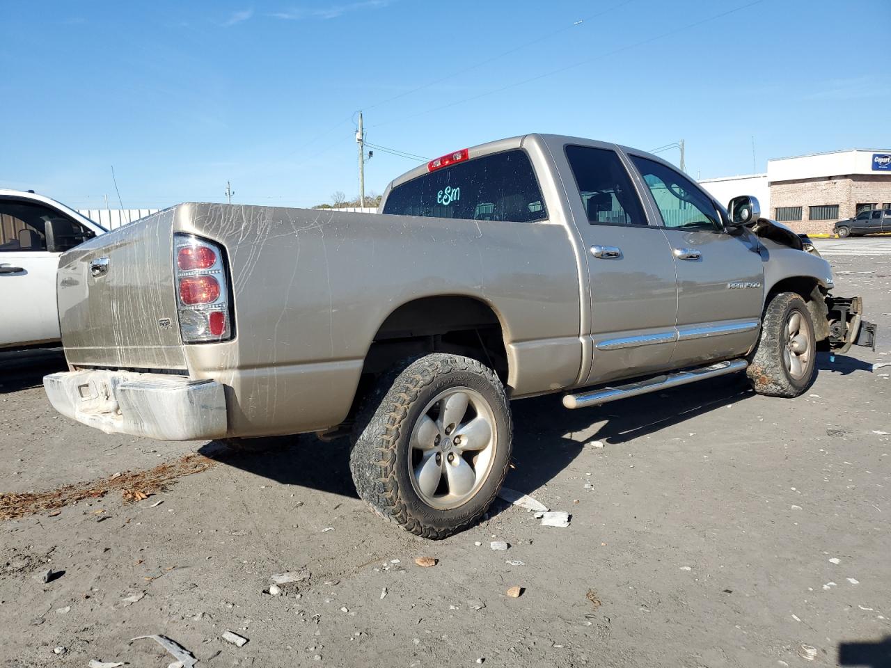 Image 3 of 2005 DODGE RAM 1500 ST 2005 with VIN 1D7HA18D65S173634