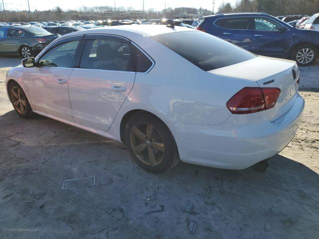 Obraz 2 z 2013 VOLKSWAGEN PASSAT SE 2013 z VIN 1VWBP7A32DC102262