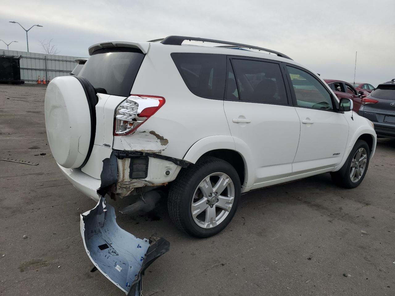 Obraz 3 z 2008 TOYOTA RAV4 SPORT 2008 z VIN JTMBK32V485066076
