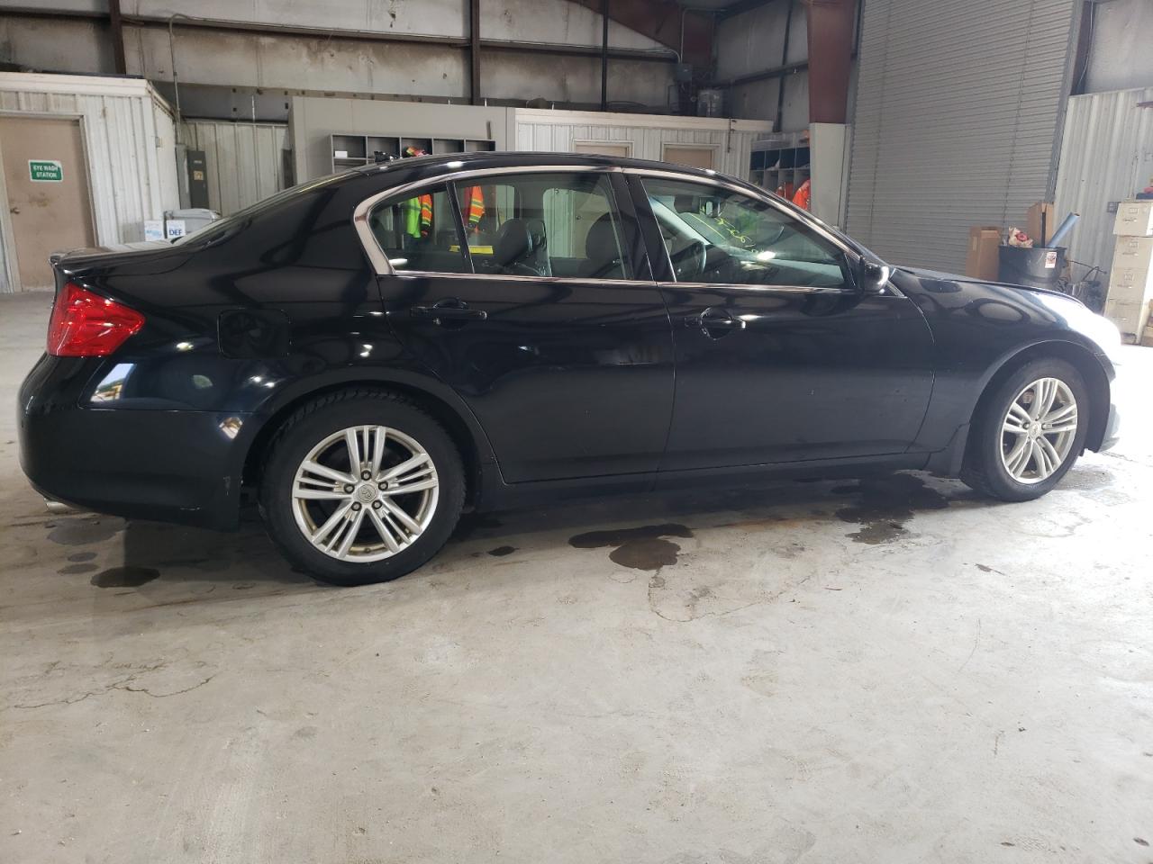 Obraz 3 z 2011 INFINITI G37  2011 z VIN JN1CV6AR6BM355865