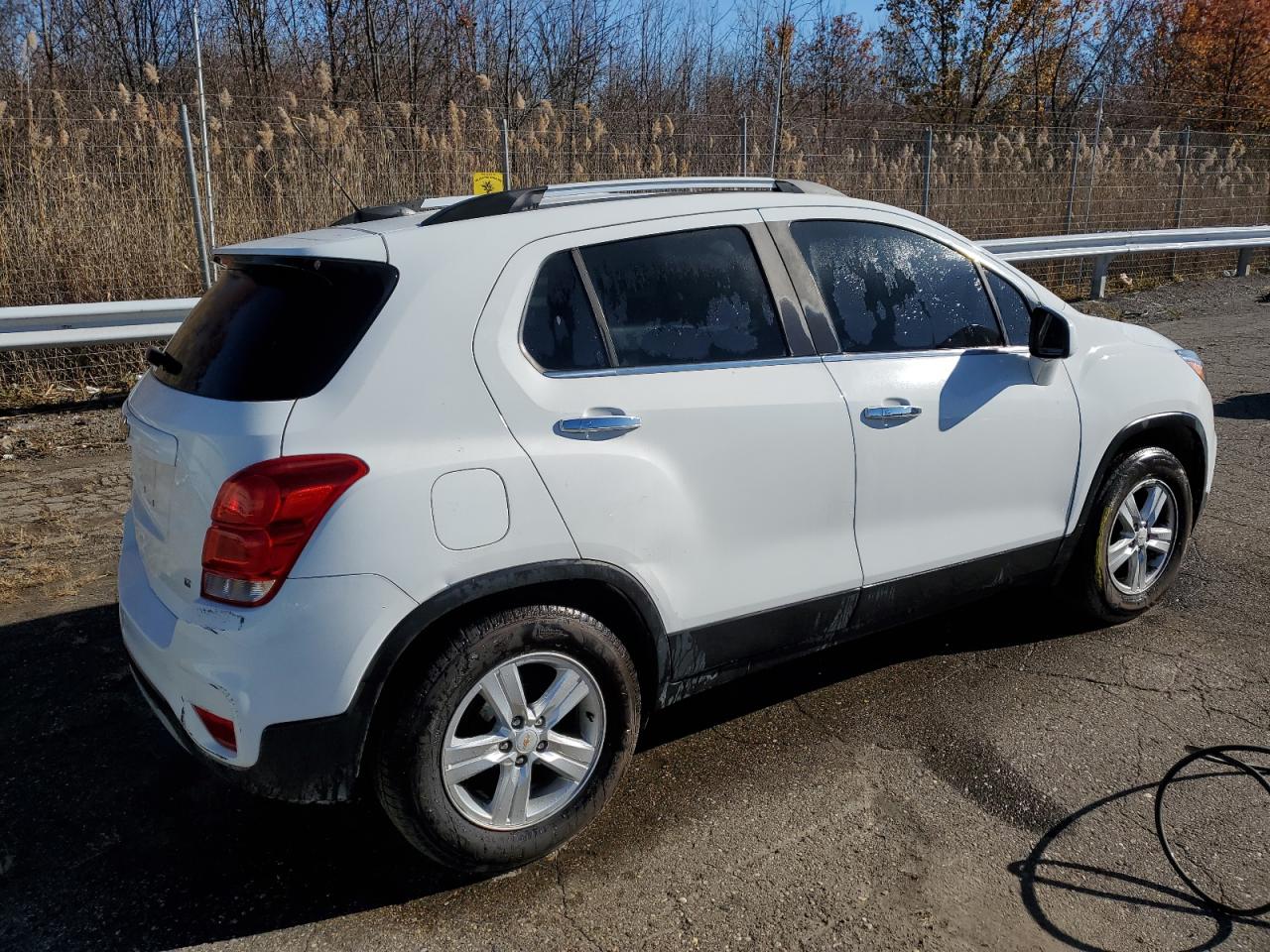Image 3 of 2018 CHEVROLET TRAX 1LT 2018 with VIN KL7CJLSB5JB587213