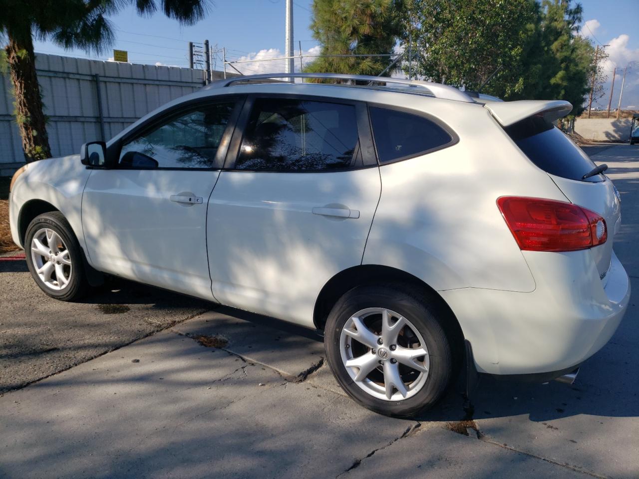 Image 2 of 2009 NISSAN ROGUE S 2009 with VIN JN8AS58V29W162545