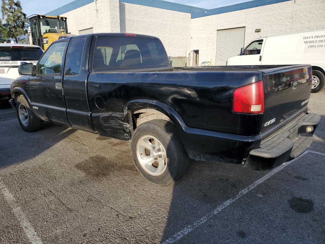 Image 2 of 2003 CHEVROLET S TRUCK S10 2003 with VIN 1GCCS19X738231237