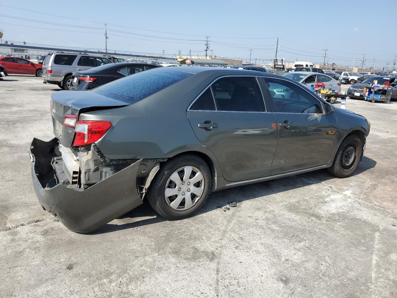 Изображение 3 2013 TOYOTA CAMRY L 2013 с VIN 4T1BF1FK6DU651164