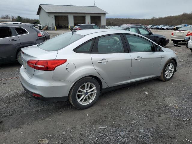 Obraz 3 z 2015 FORD FOCUS SE 2015 z VIN 1FADP3F21FL213818