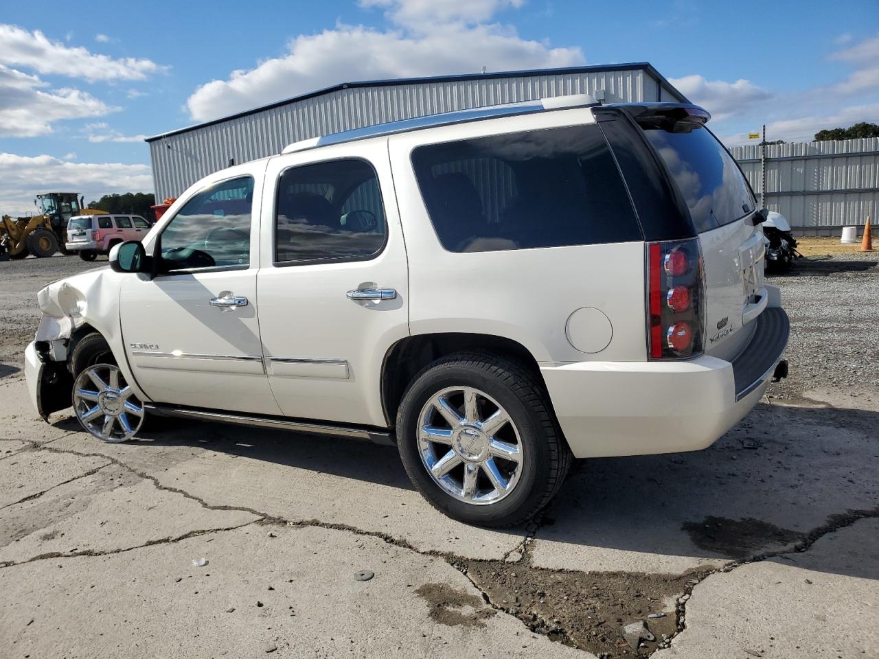Obraz 2 z 2013 GMC YUKON DENALI 2013 z VIN 1GKS2EEF2DR307513
